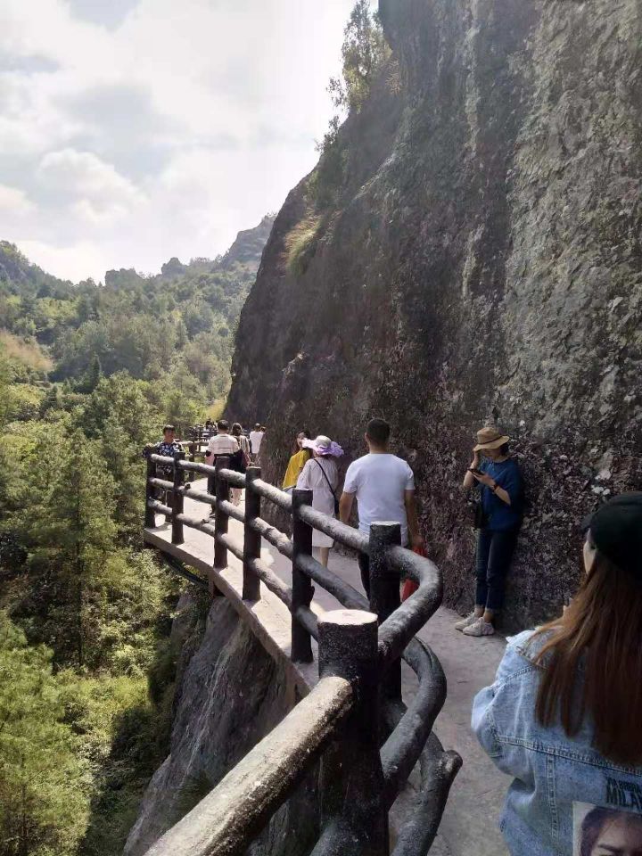 景區玻璃橋安裝1